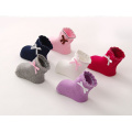 Gut aussehende New Born Babysocken aus Baumwolle